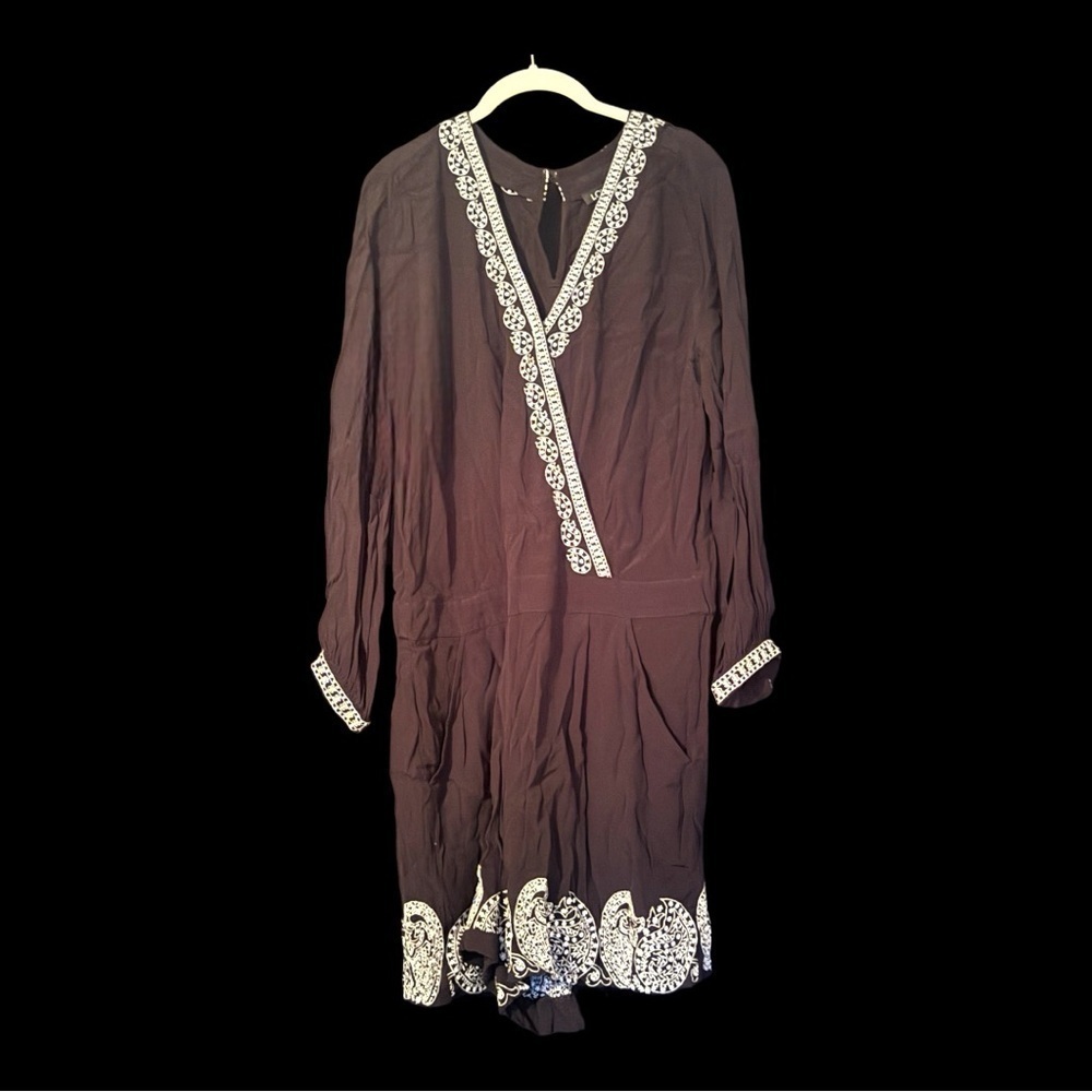 Never Worn Loft's Black and white Embroidered trim shorts Jumper  medium Romper
